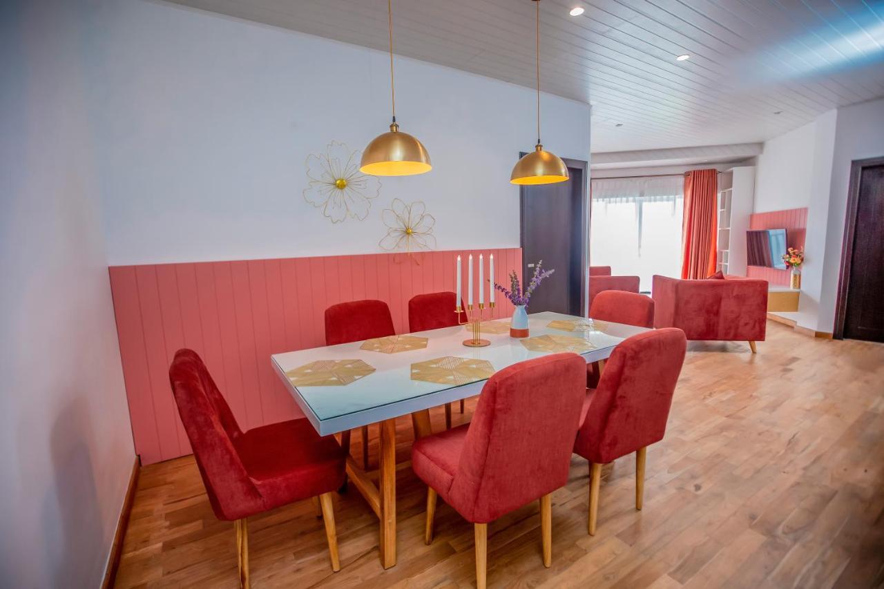 Apartment The Breeze Luxury *